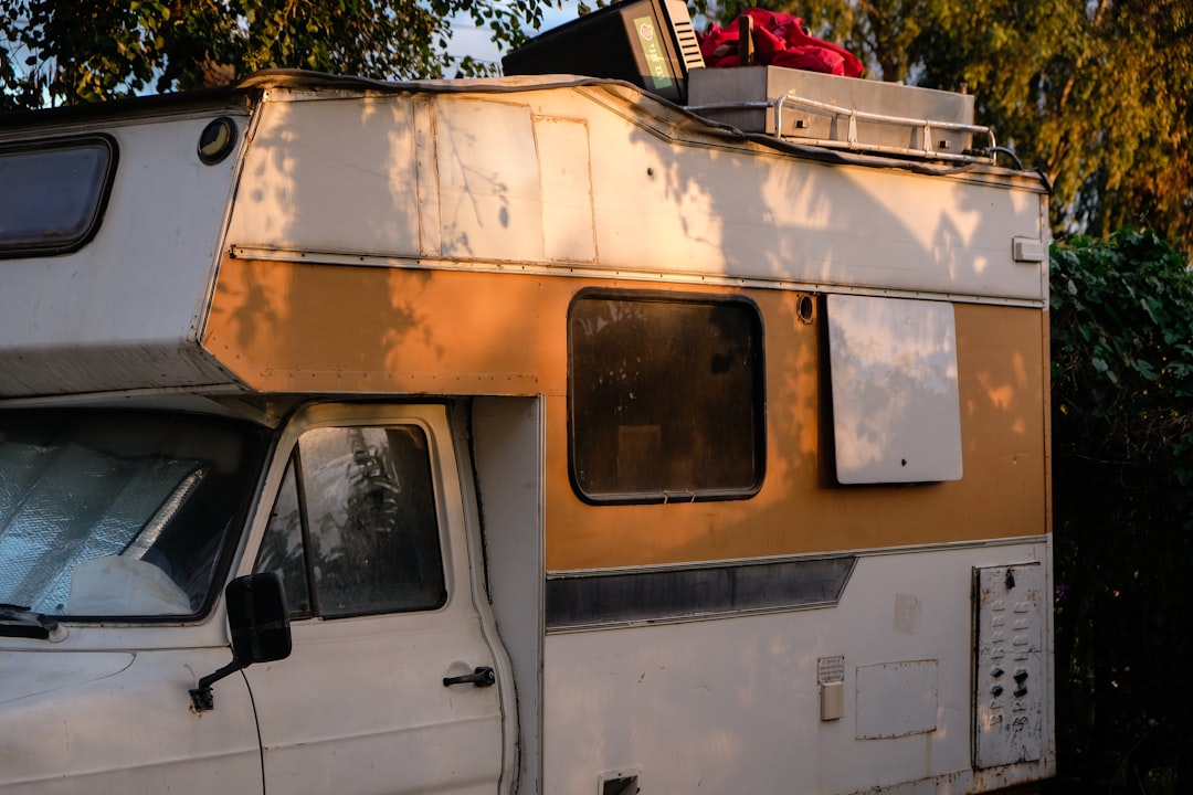 RV Air Conditioner Repair Near Me: How to Find a Qualified Mobile Technician