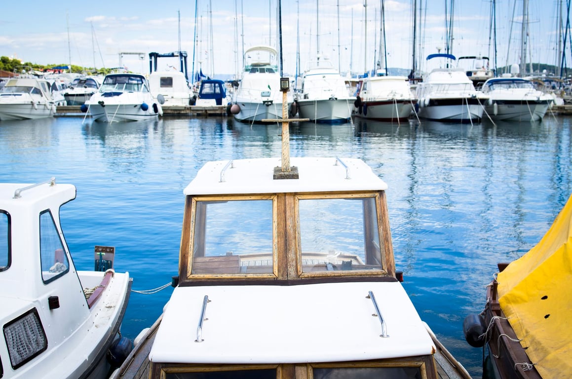 Marine Electronics for Sale: How to Choose Gear Worth Installing on Your Boat