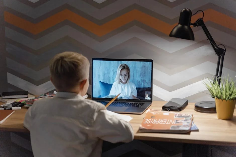 Image describing 10 Best Online Classes You Need to Try in 2025!