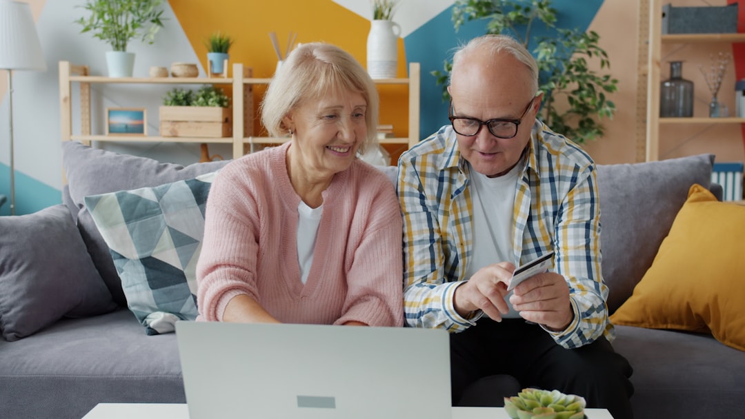 Elderly Homes Near Me: How to Compare Care, Cost, and Daily Life