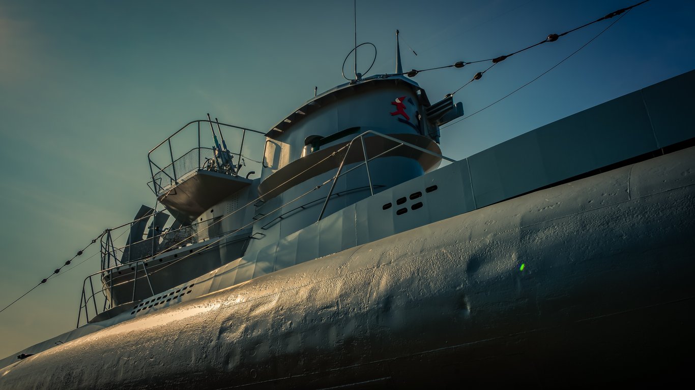Tower of Fantasy weapons