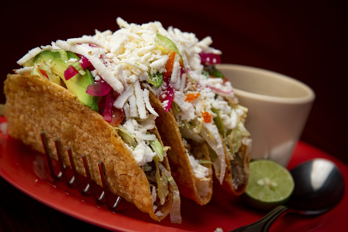 food trailer serving tacos