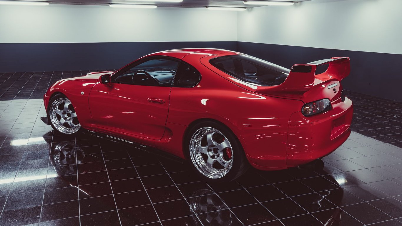 Epoxy Garage Floor Cost: What Homeowners Should Budget For a Lasting Finish