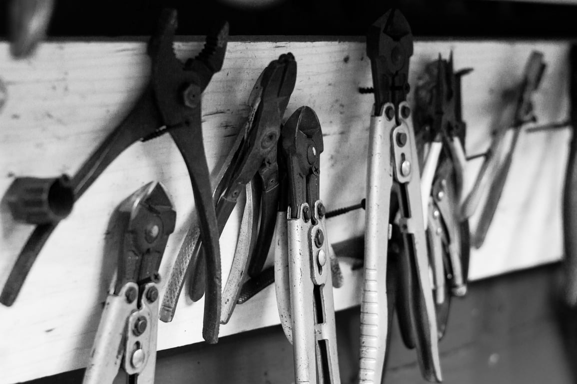 Custom Garage Storage Cabinets: Design for Every Tool, Task, and Inch