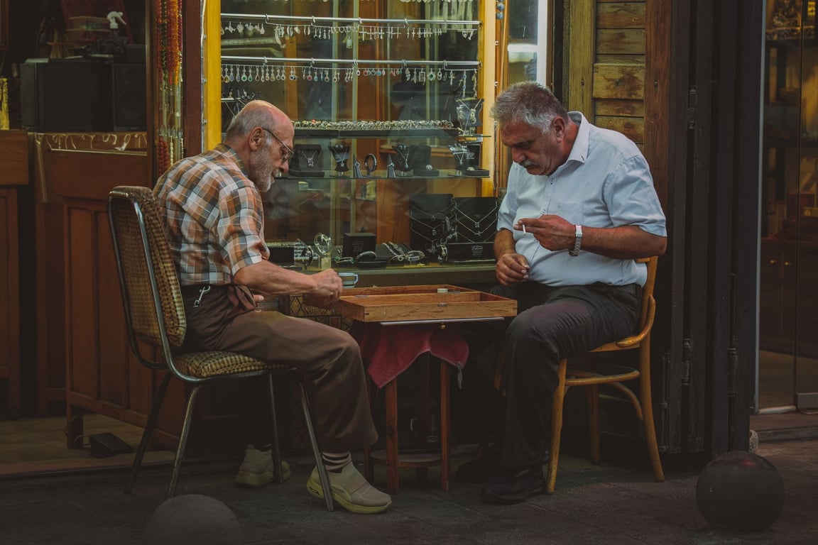 Senior Independent Living Near Me: How to Compare Local Communities with Confidence