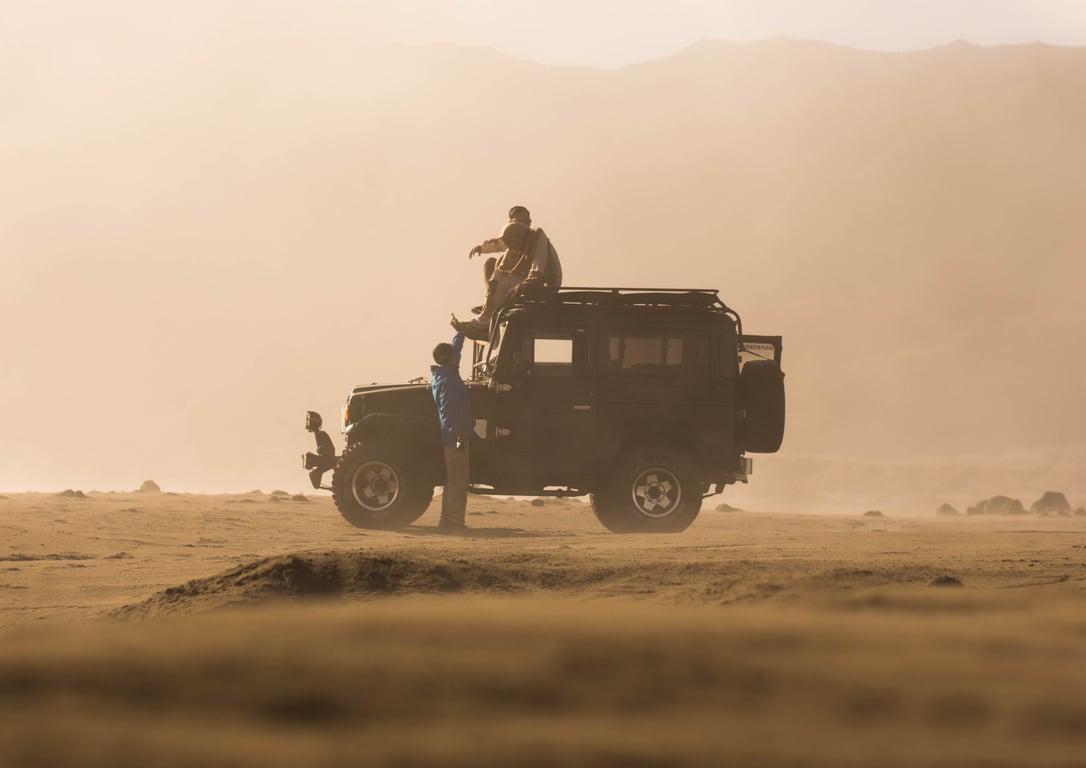 Jeep Wagoneer towing travel trailer