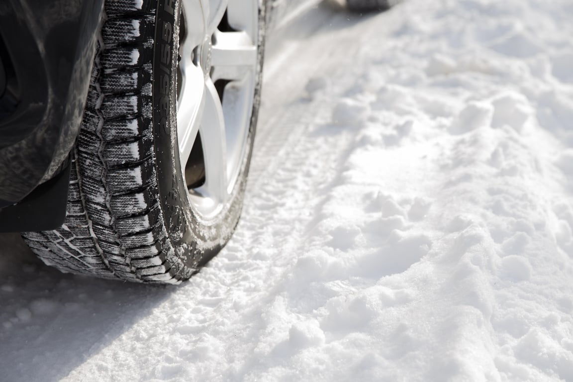 car tire installation