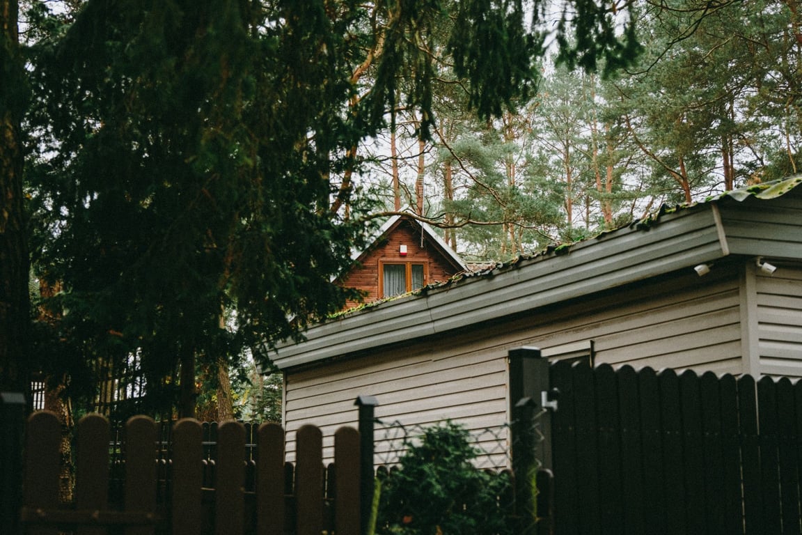 Hail Damage Roof Repair Near Me: How to Find a Qualified Local Contractor
