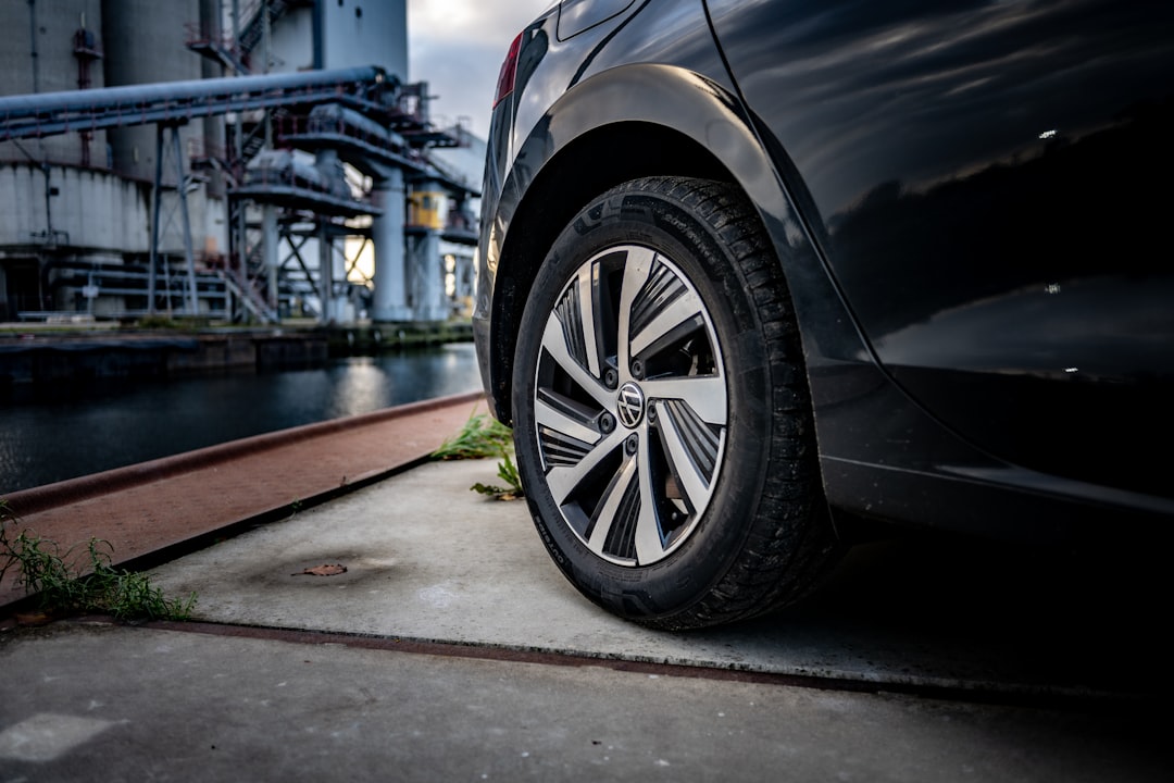 EV Buying Guide: How to Choose Tires for Weight, Range, and Quiet Ride