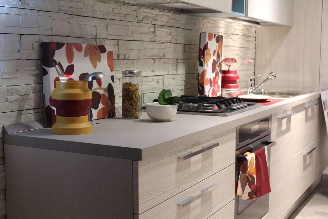 professional house cleaner kitchen