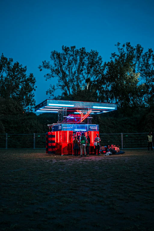 Horse Trailer Bar Rental: How to Choose a Safe, Profitable Mobile Bar Setup