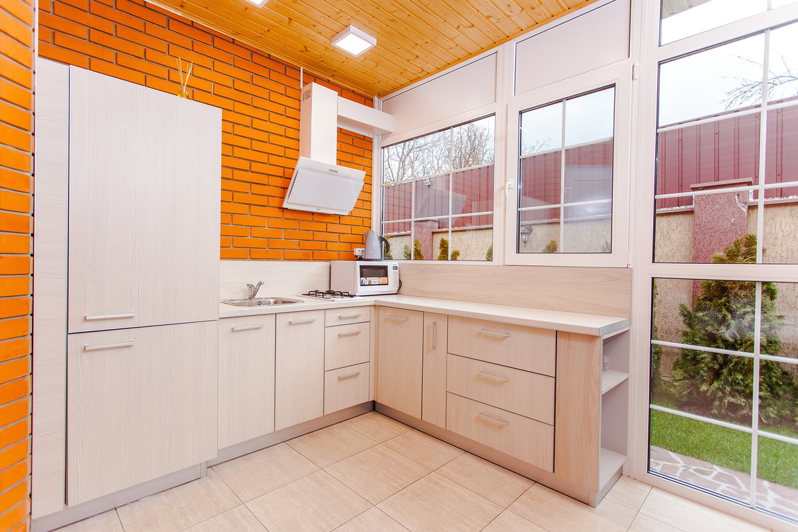 professional house cleaner kitchen