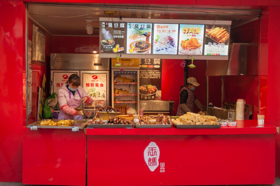 Business Name Maker: Create a Food Trailer Brand Customers Remember