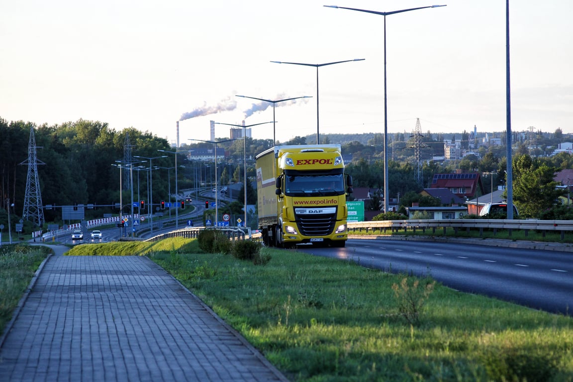 Freightliner Cascadia highway truck