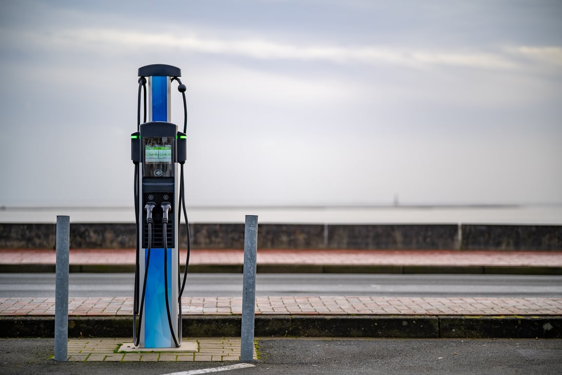 electric vehicle charging station