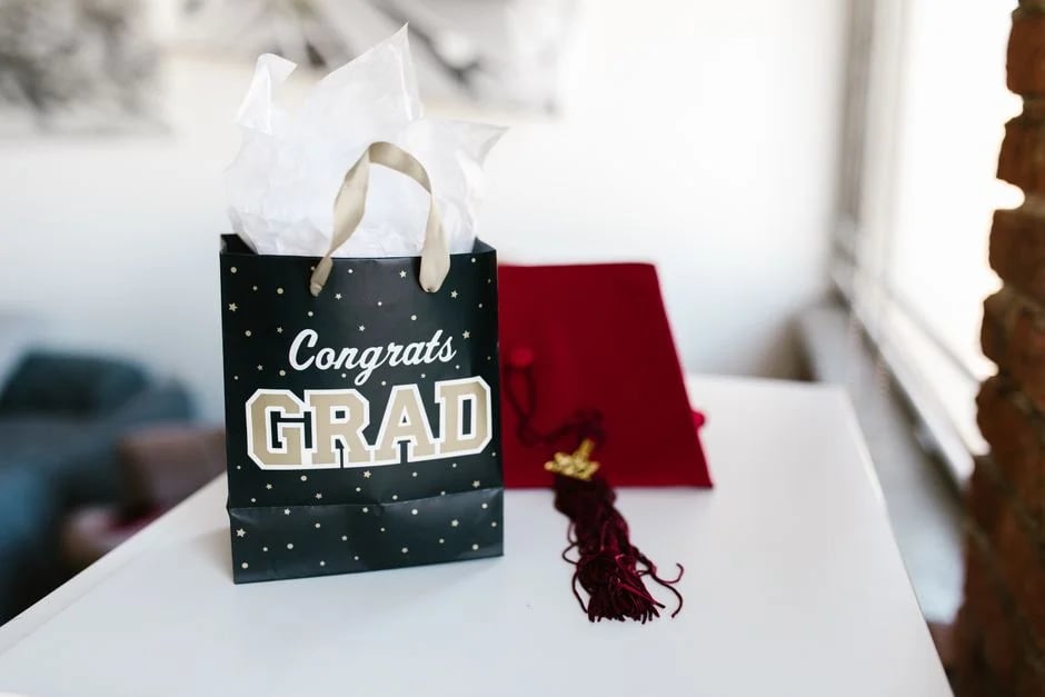 Image describing How to Get the Best Grad PLUS Loan in 2026 Fast?
