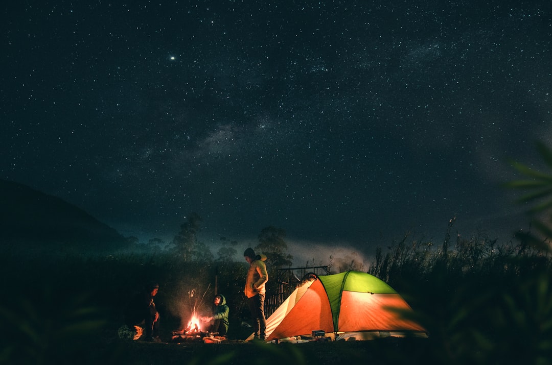 Outdoor Camping Shop Guide: Buy Gear That Fits How You Camp