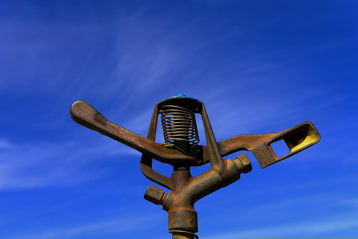 lawn irrigation sprinkler