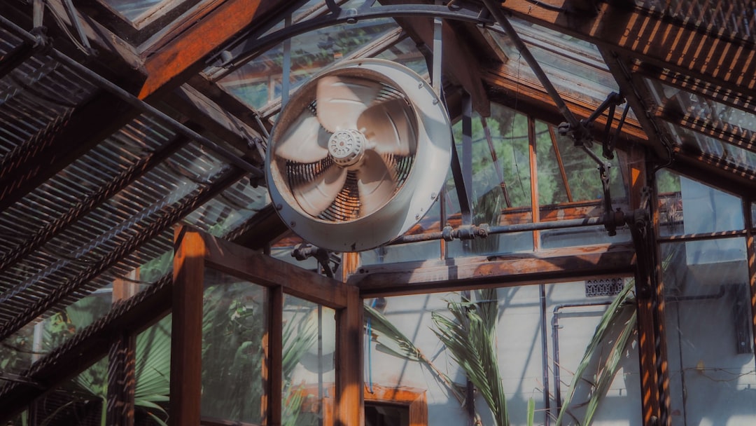 Efficient Air Heating and Cooling: How to Lower Energy Use Without Sacrificing Comfort