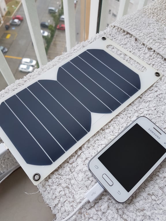 residential rooftop solar panels