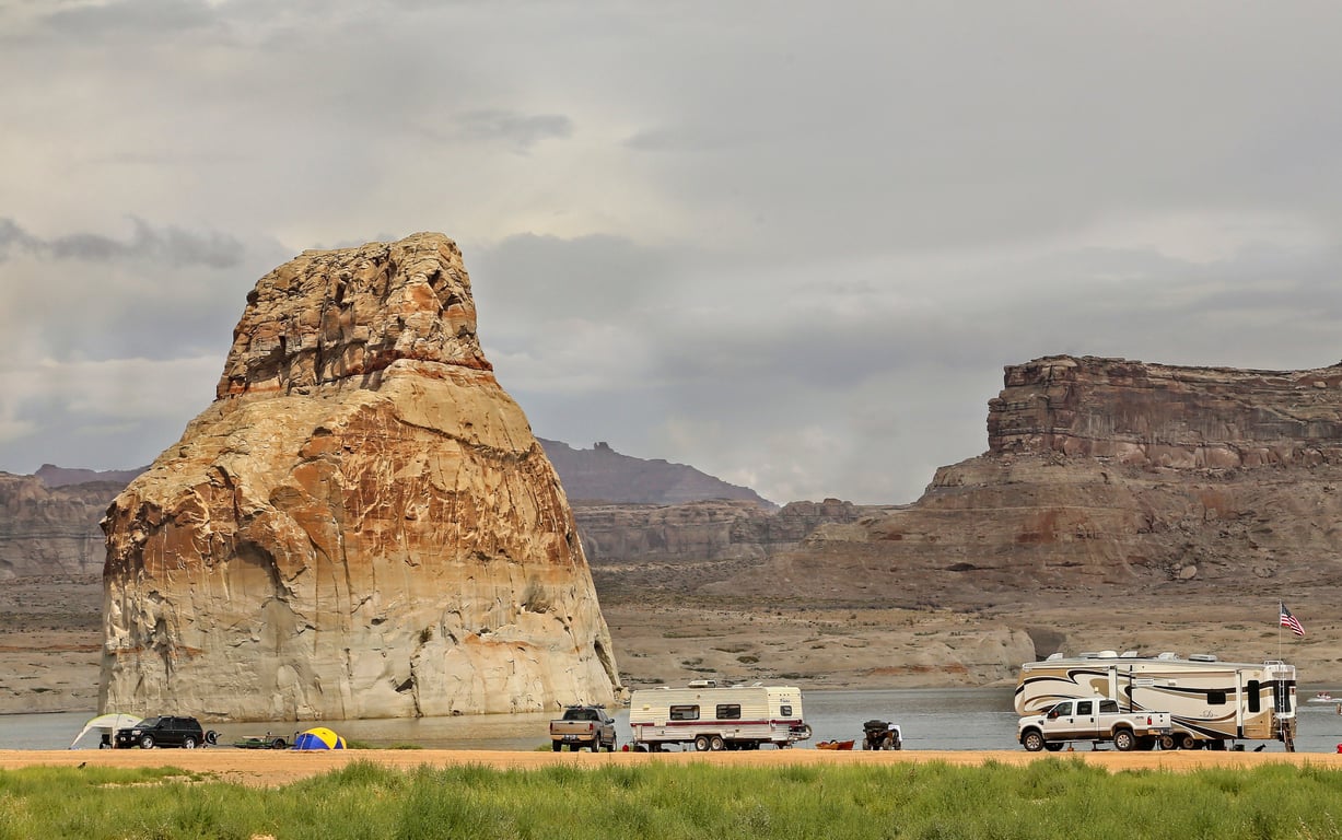 winter RV camping