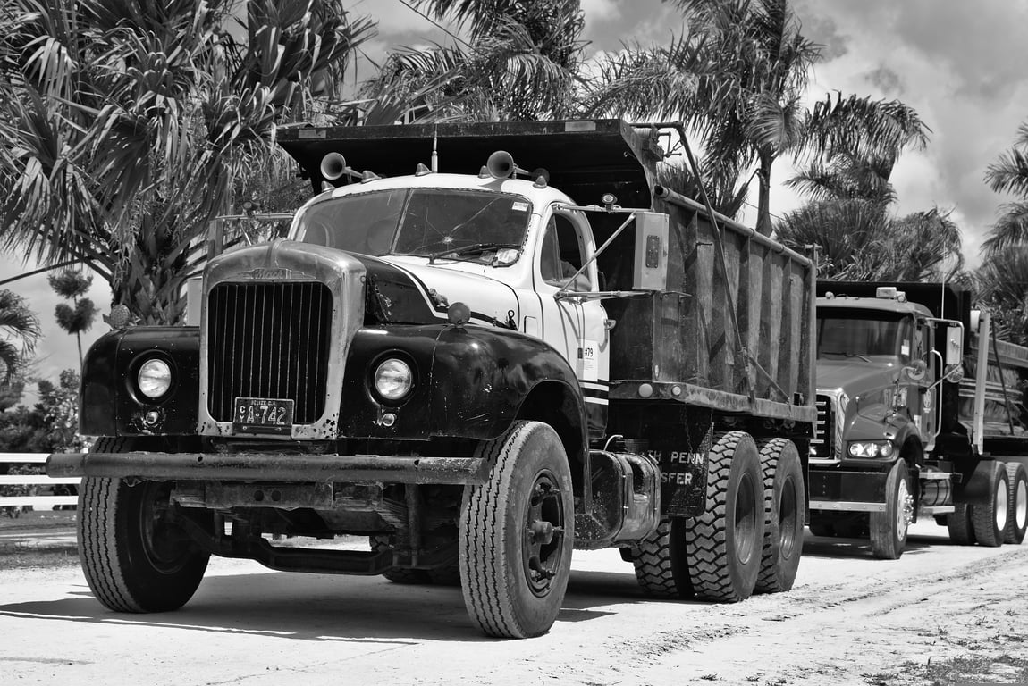 articulated dump truck