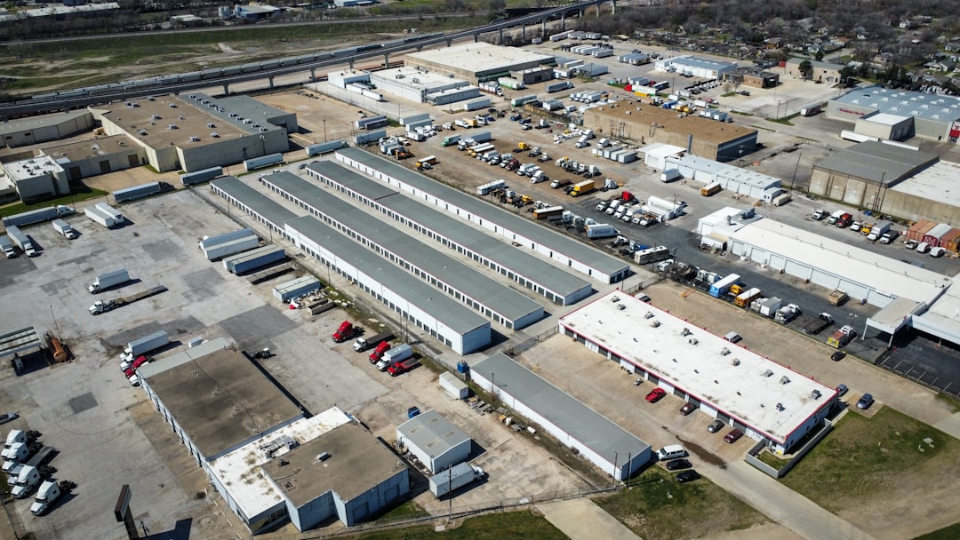 Warehouse Cost Per Sq Ft: What to Include Beyond Base Rent