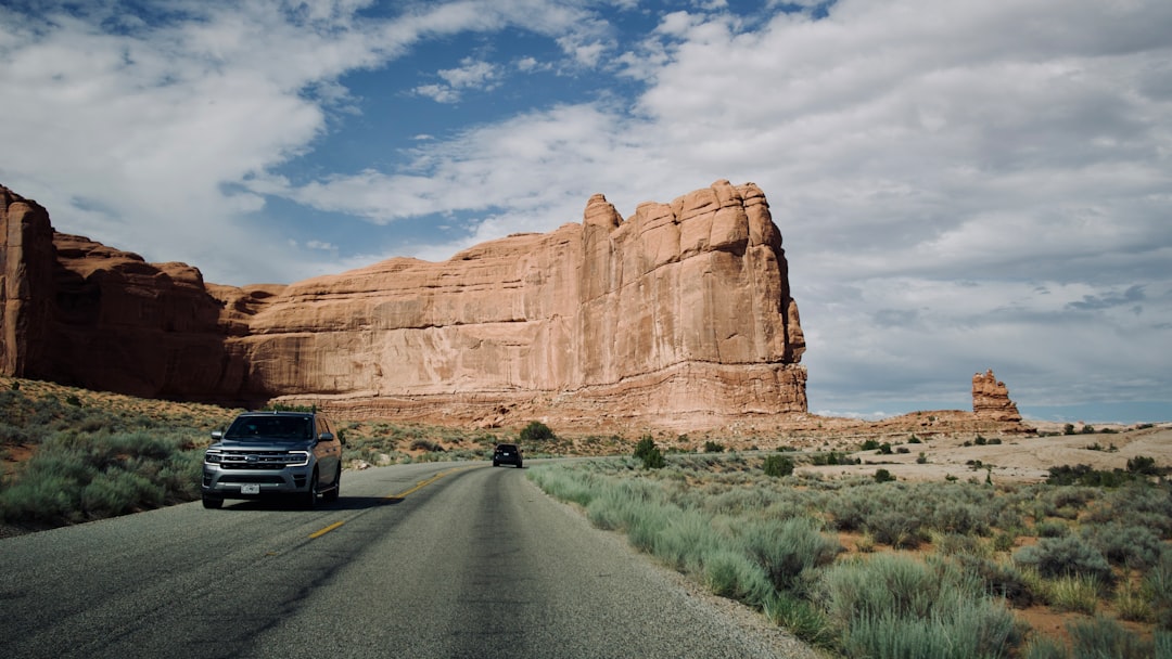 Rent a Travel Van: Compare Costs, Features, and Rental Terms Before You Book