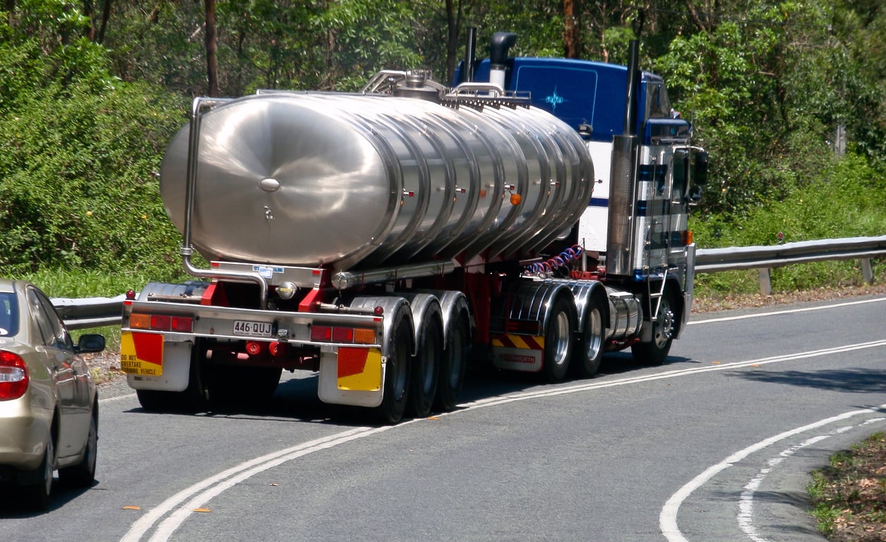 heavy duty truck repair shop