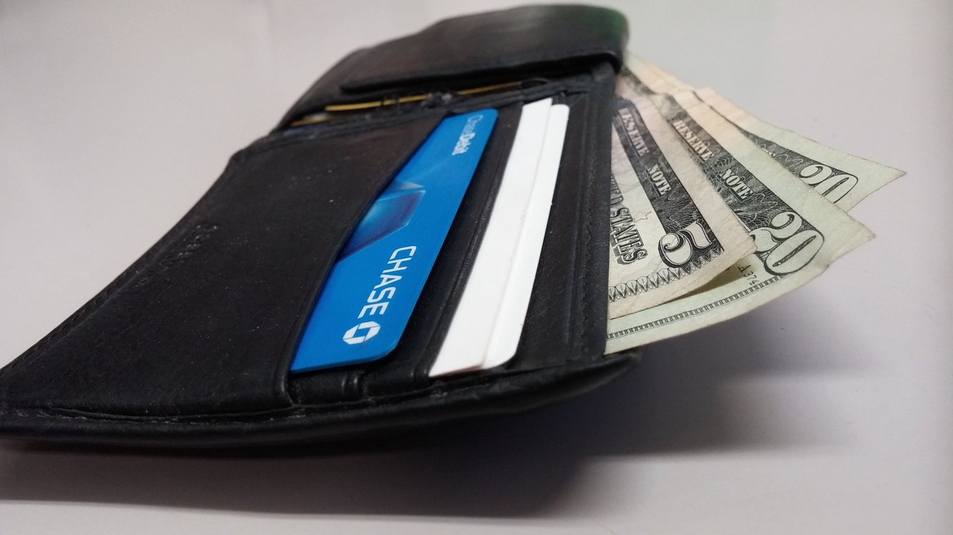How Much Does It Cost to Own a Car? The Real Annual Expenses for U.S. Drivers