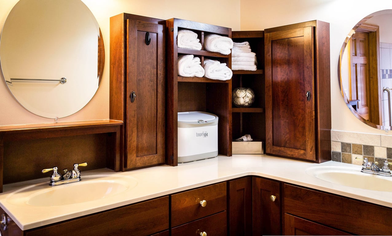 garage storage cabinets