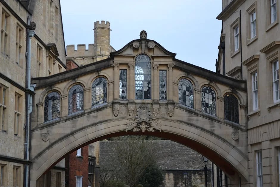 Image describing Top 10 Reasons to Study Abroad at UW in 2025!