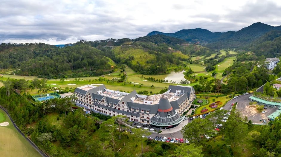 Image describing Top 7 Best Phoenix Golf Resorts to Book Now in 2026?