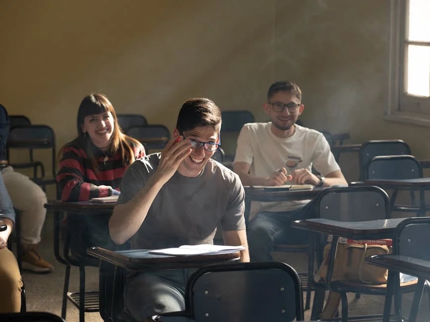 Image describing Top 7 Semester at Sea Scholarships for 2026