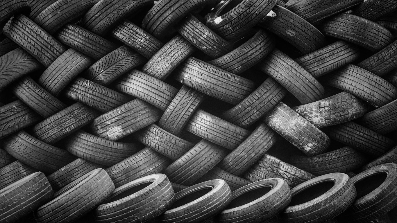 used tire inspection