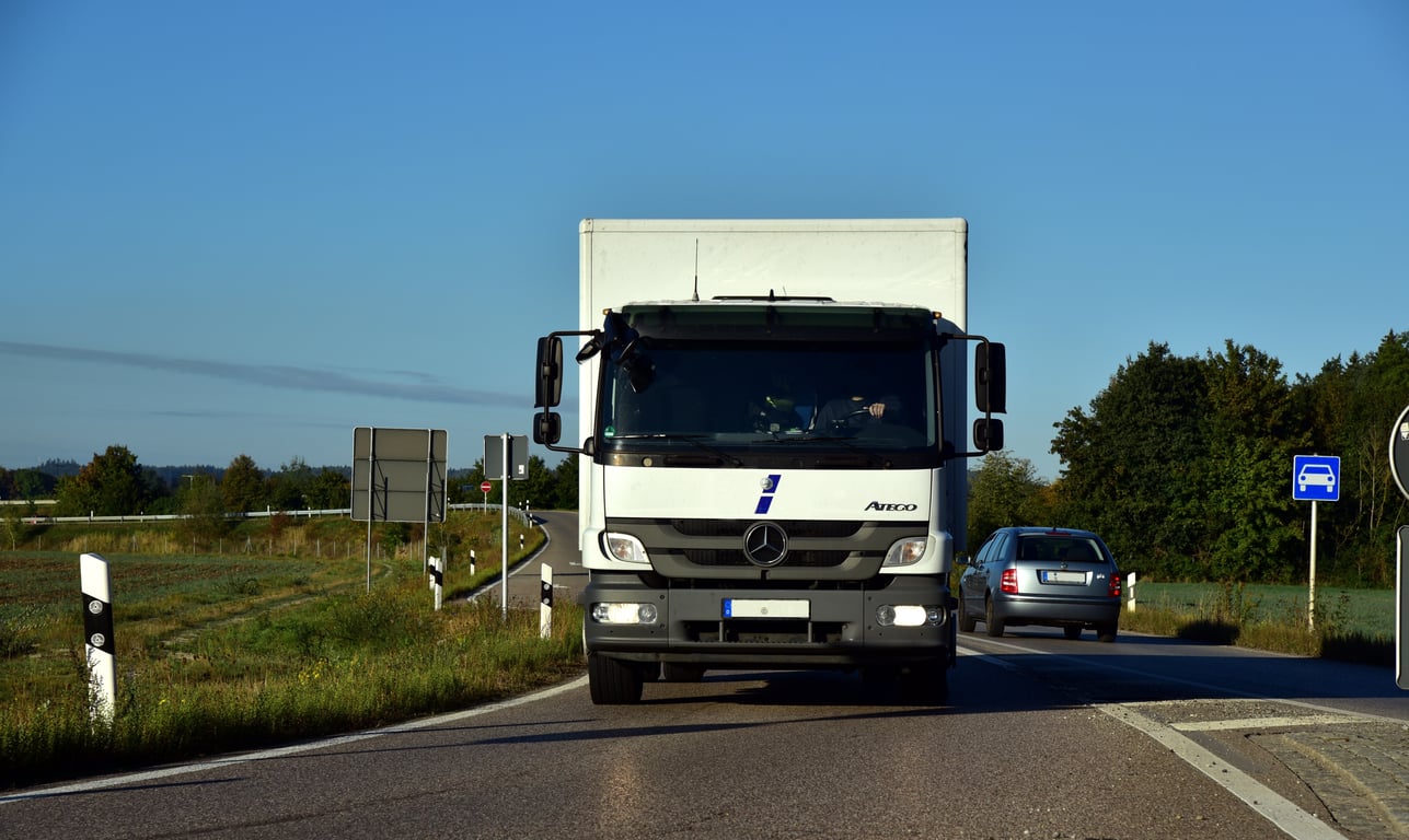 commercial truck mechanic
