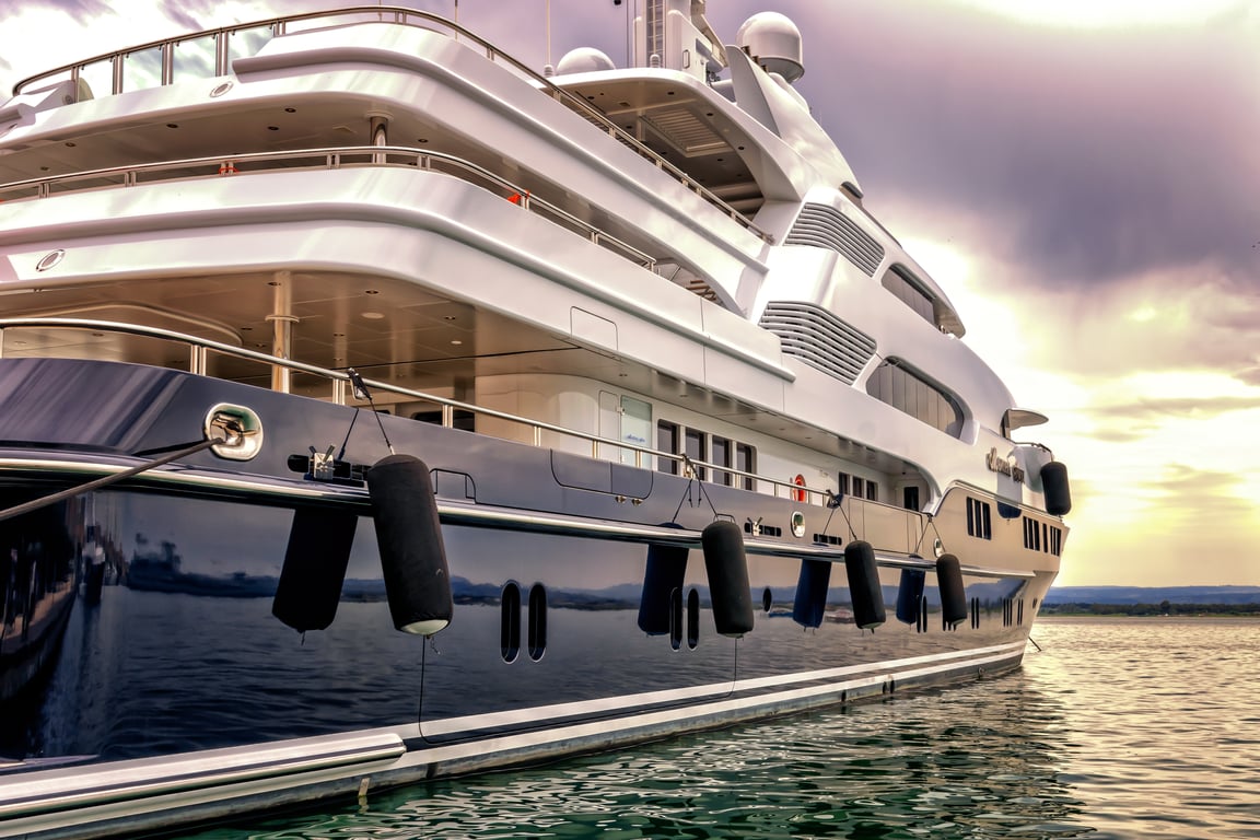 inshore fishing charter boat