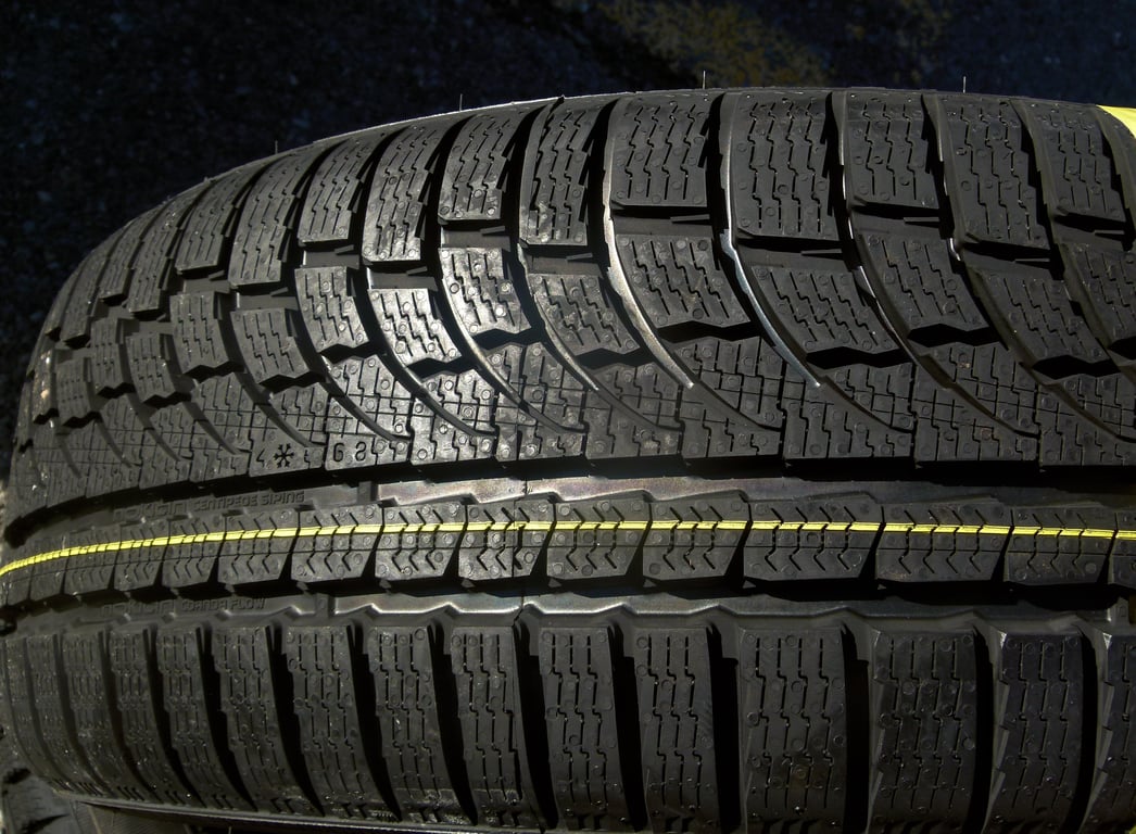 directional tire tread