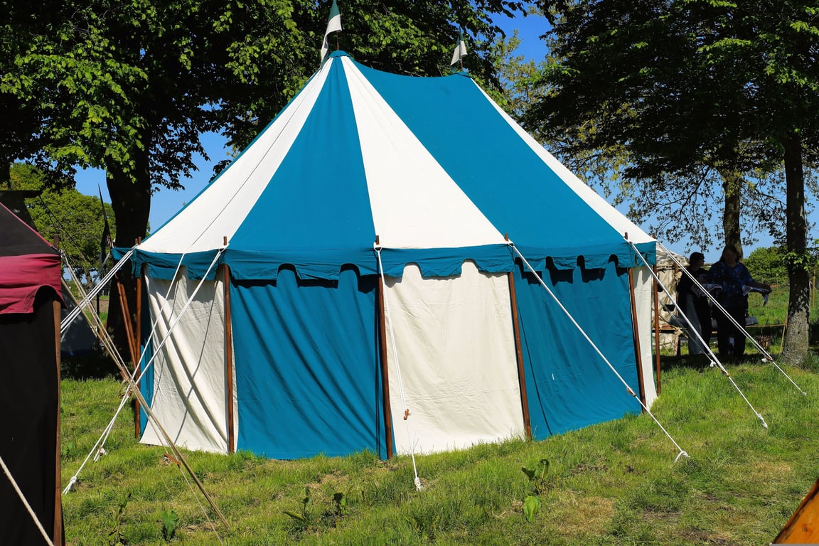 comfortable campsite tent