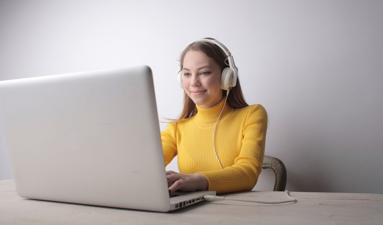 Medical Transcriptionist Course: How to Choose Training That Builds Job-Ready Skills