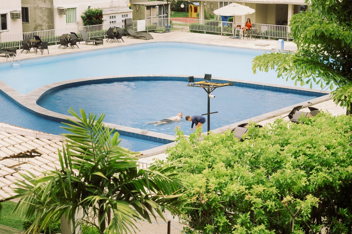 Swimming Pool Builders Near Me: How to Compare Local Contractors Before You Hire
