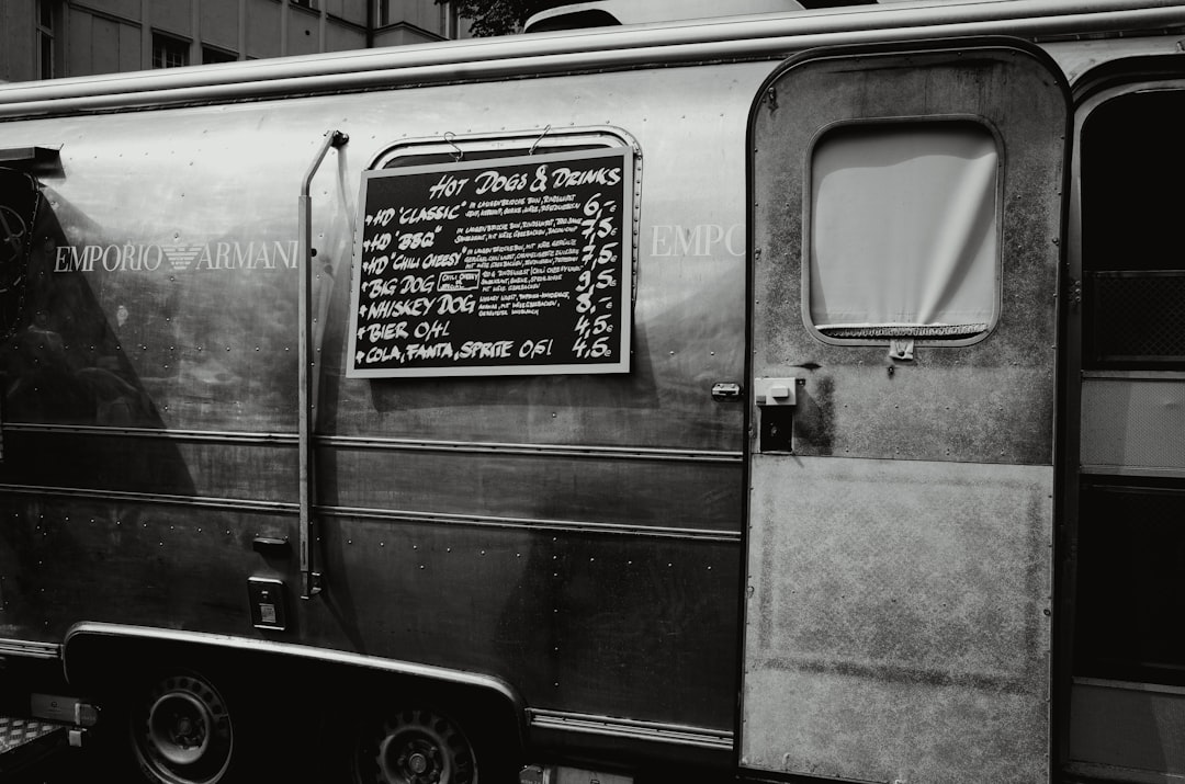 Name Search: Choose a Food Trailer Brand That Stands Out