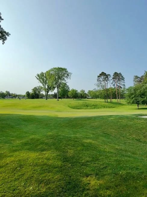 Image describing How to Master Village Green Golf in 2026 7 Proven Tips?