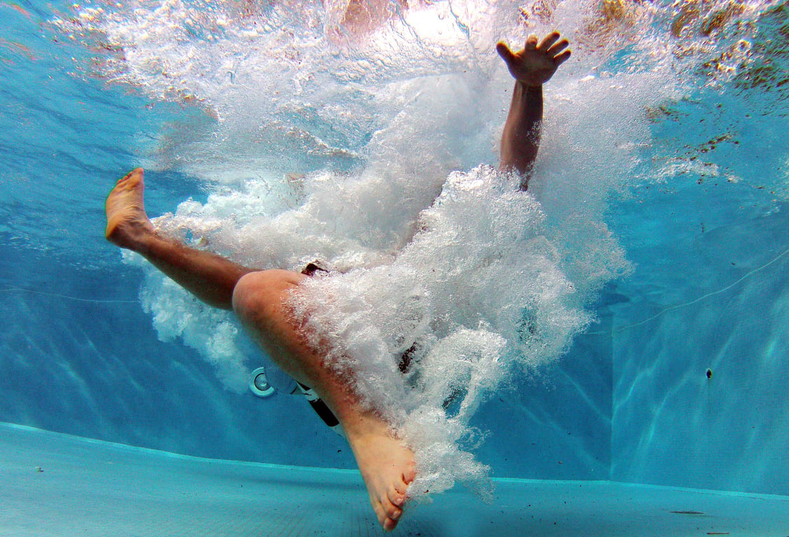 underwater pool treadmill
