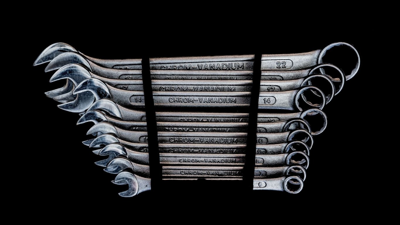 Heavy Equipment Mechanic Near Me: How to Find Reliable On-Site Repair Support