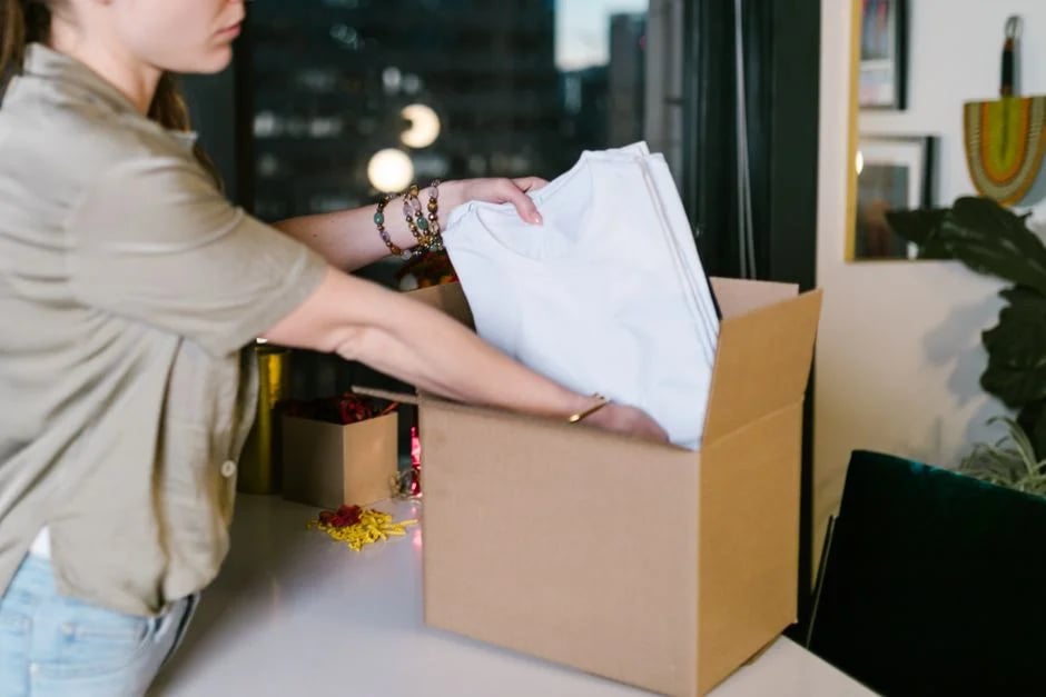Image describing How to Get Fast Next-Day Delivery Clothes Now (2026)