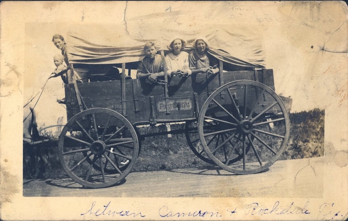 covered travel trailer