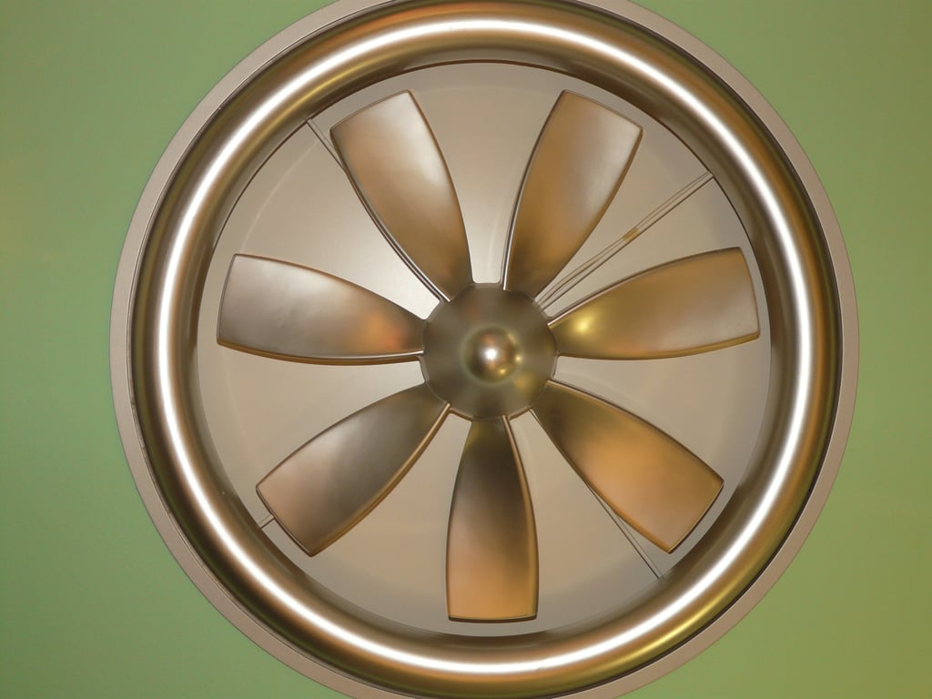 central air conditioner technician