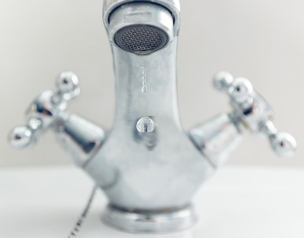 bathroom sink faucet installation