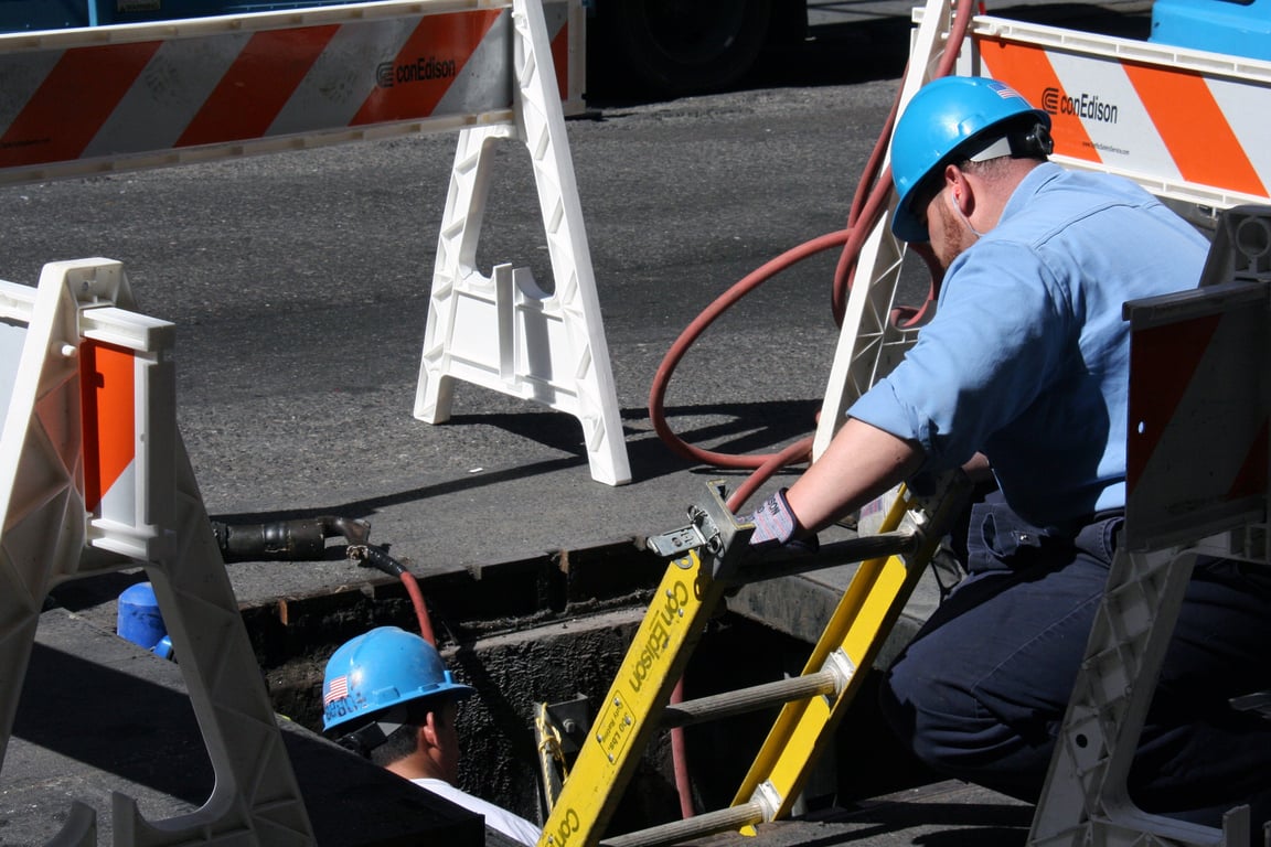 emergency HVAC technician repair